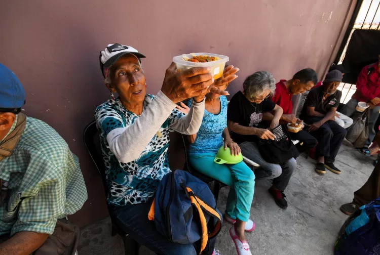 Abuelitos del Comedor