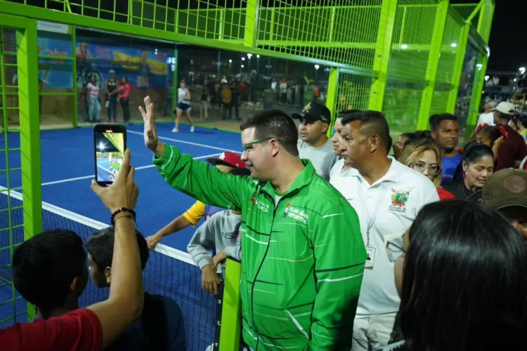 Complejo Deportivo y Recreativo Rafael Urdaneta