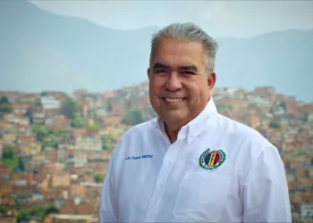 Eduardo Martínez