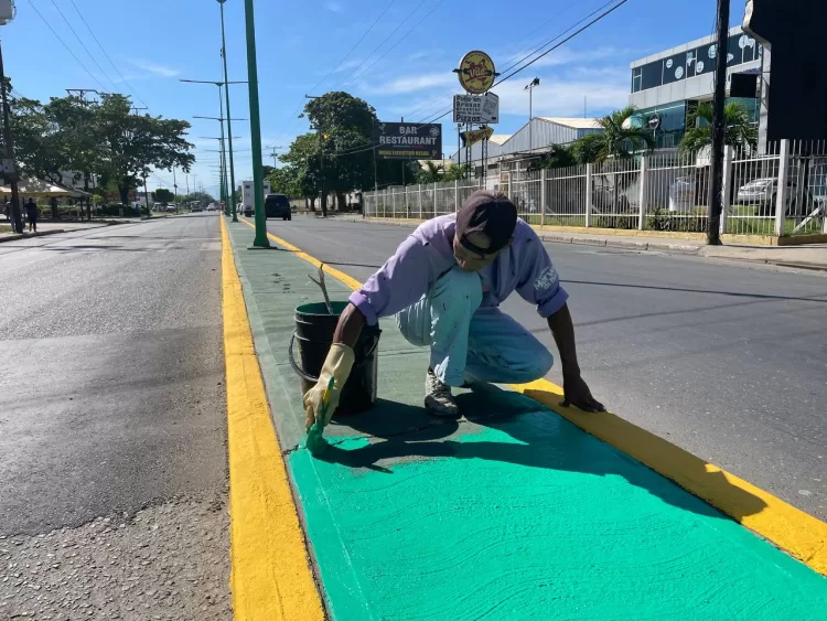 vía principal de Paraparal