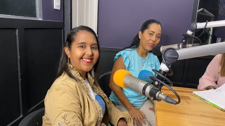 María Eugenia y Suyín Yglesias . Asperger