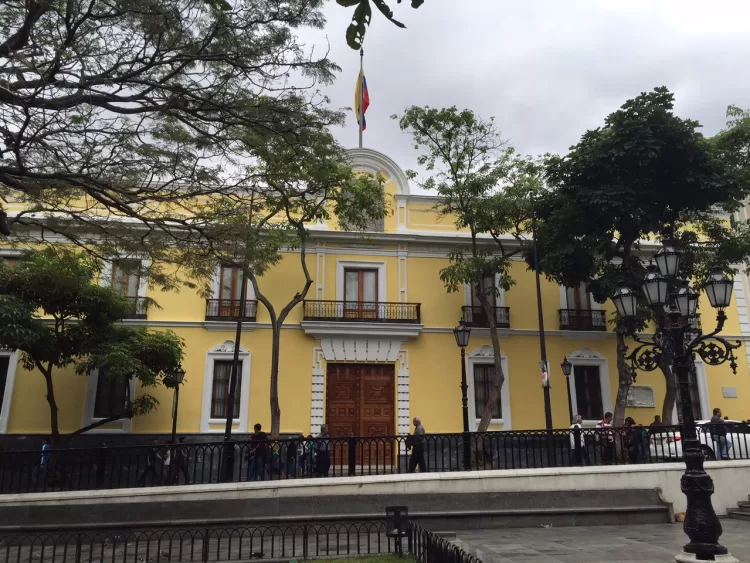 diplomáticos