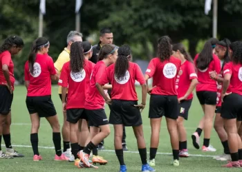 Vinotinto Femenina