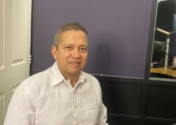 Doctor Jesús Salvatierra . Glaucoma