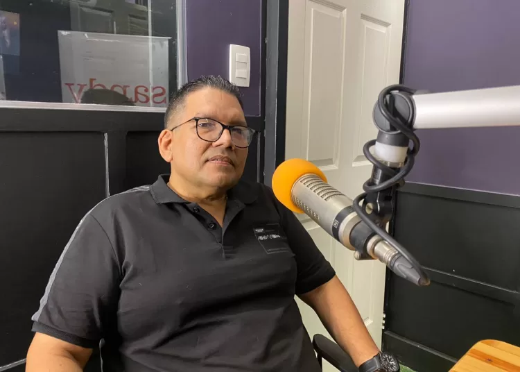 Pedro Ulacio, empleados