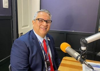 Dr. Carlos Ruiz Pinto, Cruz Roja
