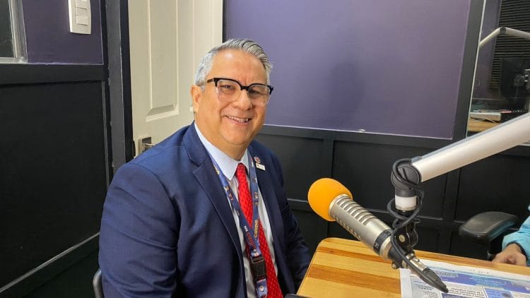Dr. Carlos Ruiz Pinto, Cruz Roja