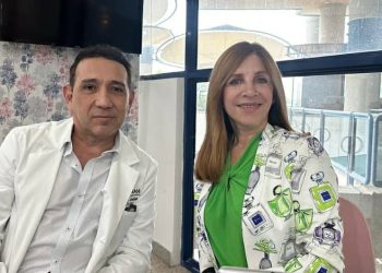 El Dr. Grillet con Sandy Aveledo,mortalidad