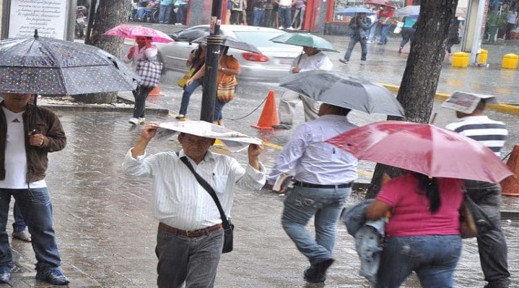 lluvias con actividad eléctrica