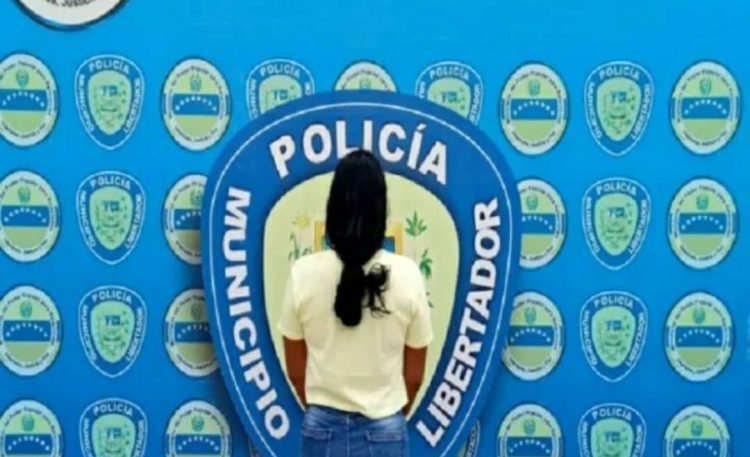 Detenida por insultar