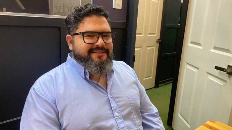 Doctor Iván Sucheni. Incontinencia.