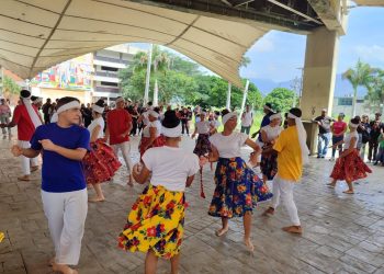 honores a San Juan