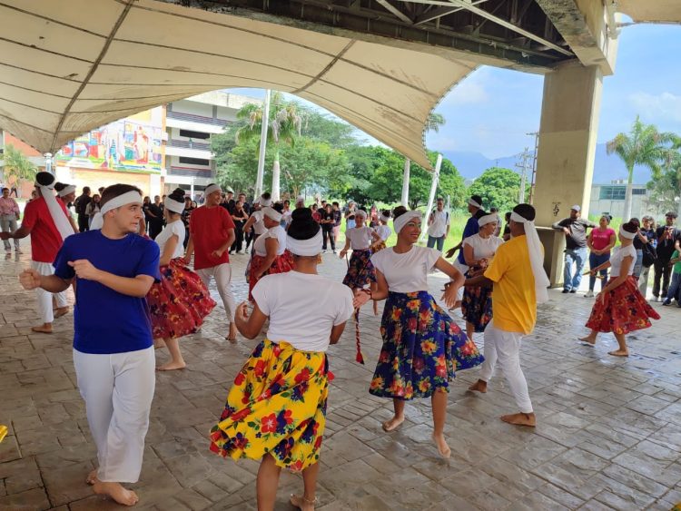 honores a San Juan