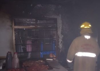 incendio en local