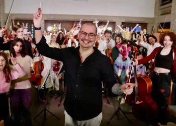 Ron Davis Álvarez