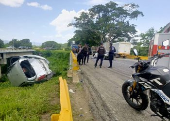 unas mil personas muertas