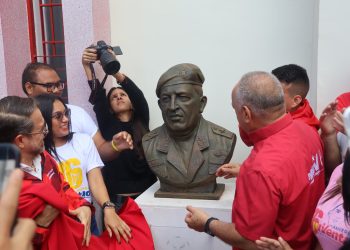 Diosdado Cabello visitó Carabobo para inaugurar casa del PSUV