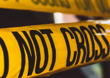 Adolescente condenada a cadena perpetua por asesinar a su madre