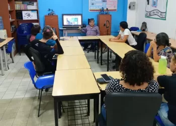 Se realizó taller de Inteligencia Artificial para docentes en Carabobo