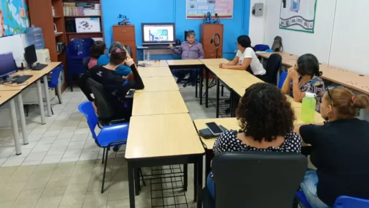 Se realizó taller de Inteligencia Artificial para docentes en Carabobo
