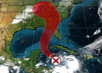 Condado de Pinellas en Florida inició evacuaciones ante Huracán Helene