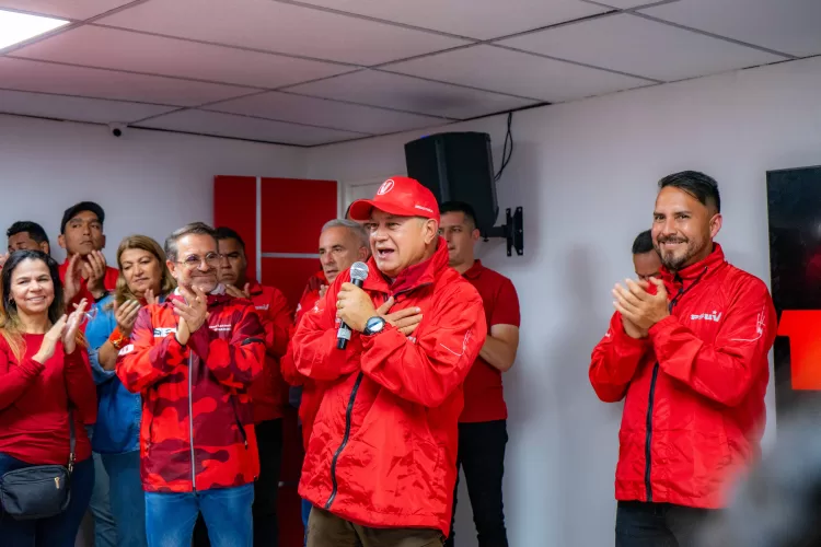 Casa del PSUV en Guacara reinaugurada por Diosdado Cabello junto a Johan Castañeda