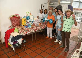 La Fundación Ronald Moreno realizó donativo a adultos mayores en Valencia