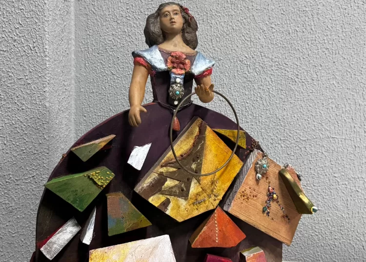 Casa de la Cultura de San Diego inaugura exposición colectiva 'Una menina para Velásquez'"