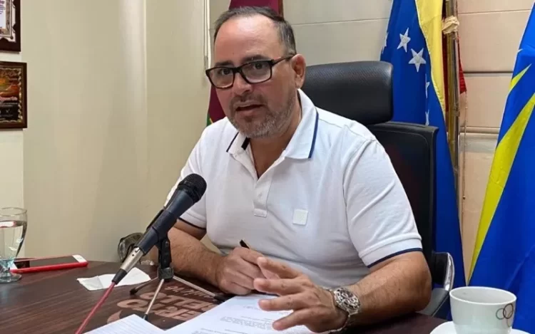 Betancourt, alcalde de Puerto Cabello