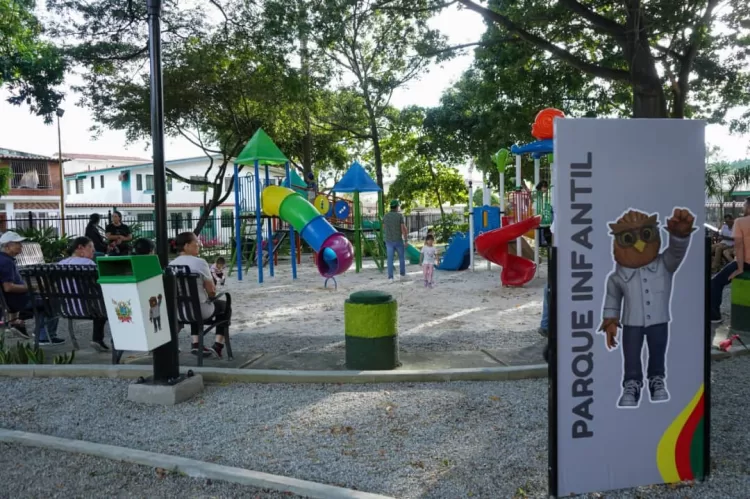 Alcalde Fuenmayor inauguró parque Generalísimo Francisco de Miranda