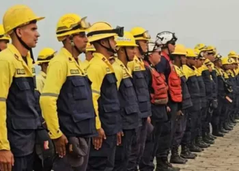 Bomberos venezolanos