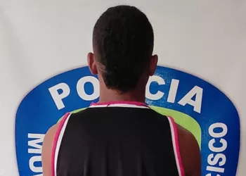 Detenido por rociarle gasolina a su expareja