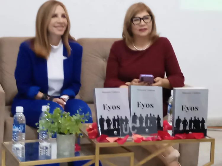 Diajanira López y Sandy Aveledo