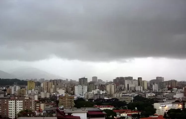 Inameh prevé lluvias dispersas y chubascos