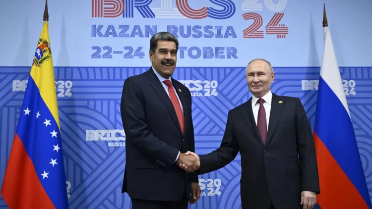 Putin y Maduro durante cumbre de los BRICS