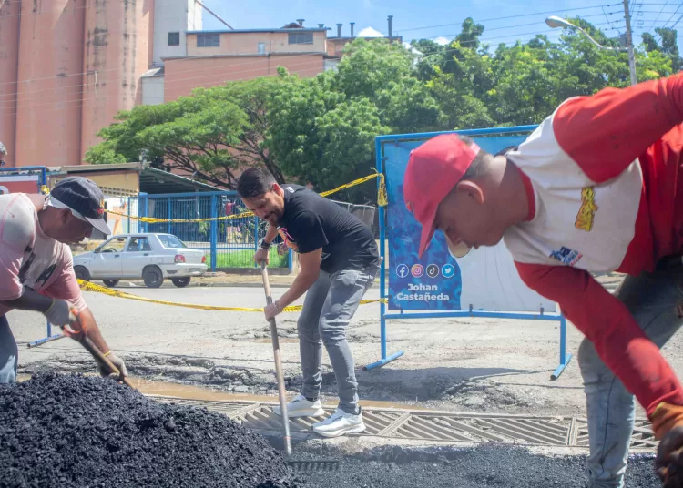toneladas de asfalto