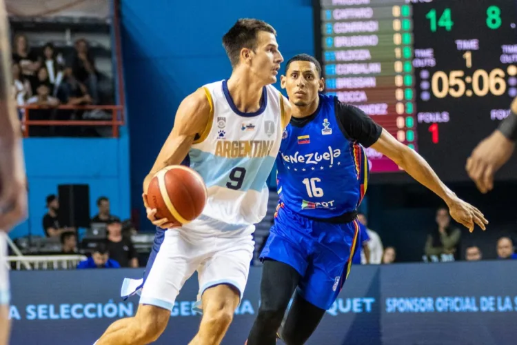 Argentina vence a la Vinotinto de baloncesto