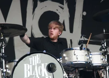 Exbaterista de My Chemical Romance