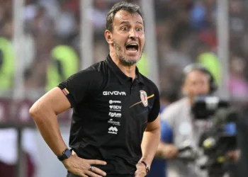 Fernando Bocha Batista convoca a dos jóvenes promesas con la vinotinto