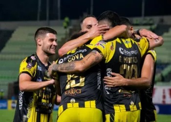 Este sábado se define el grupo A de la fase final del Futve