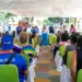 Corina Hernández de Castañeda, realizó la entrega de combos de medicinas y vitaminas a los adultos mayores de Yagua, municipio Los Guayos.