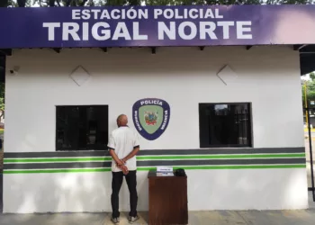 vigilante por posesión de drogas