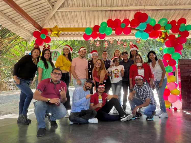 Planeta Latino Radio