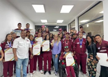 Reconocimientos a atletas