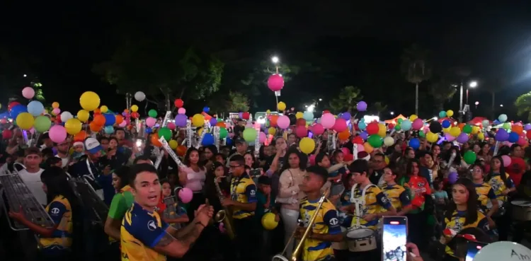 Tradicional lanzamiento de globo