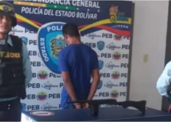 Detenido en Ciudad Bolívar por amenazar a una muchacha con una escopeta para mantener relaciones sexuales con él