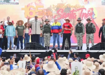 Nicolás Maduro anuncia la creación de brigadas milicianas de la Casa Militar