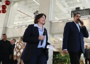 designada rectora de universidad