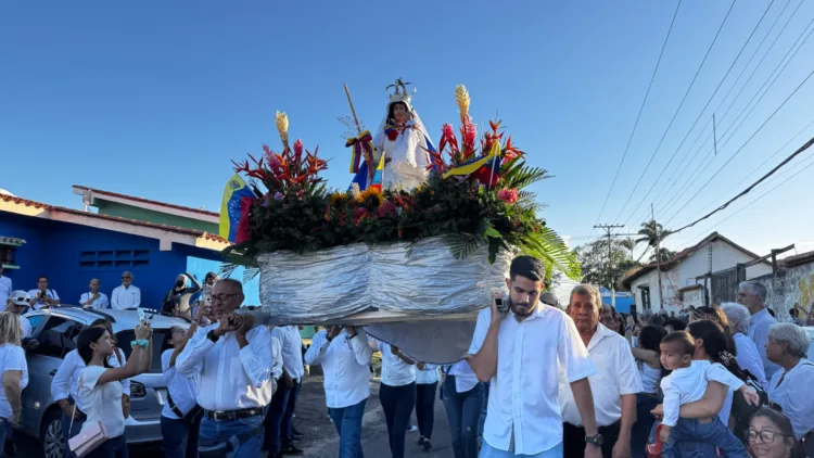 Celebración de la Virgen