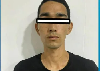 Detenido por actos sexuales